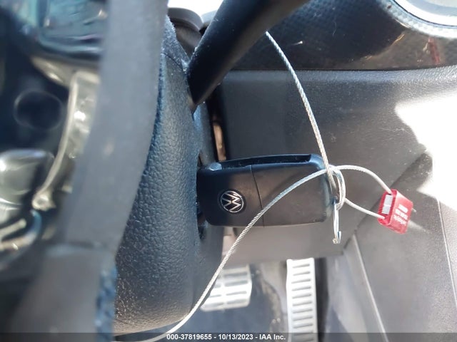 2013 VOLKSWAGEN BEETLE 3VWV67AT3DM610075 Photo 10