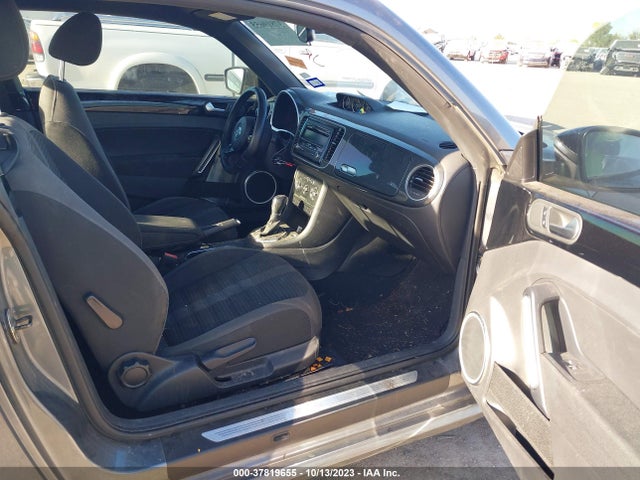 2013 VOLKSWAGEN BEETLE 3VWV67AT3DM610075 Photo 4