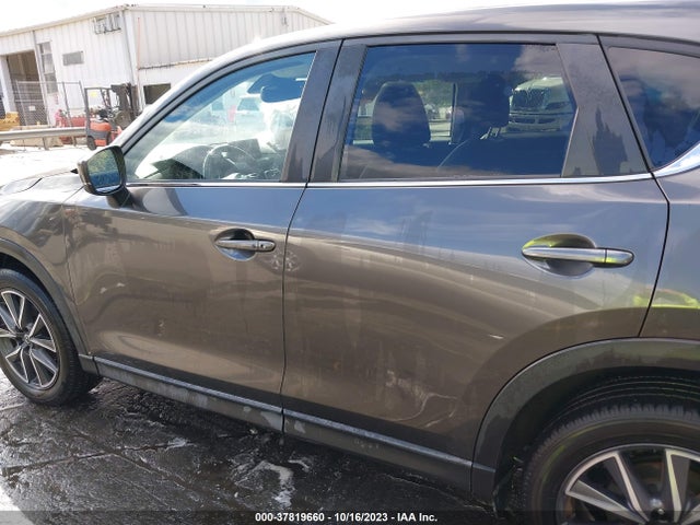 2018 MAZDA CX-5 TOURING VIN: JM3KFBCM1J0329378