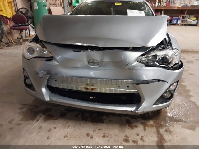 JF1ZNAA18G8708942 Scion FR-S