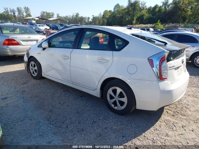 Toyota Prius Four/five/three/one/two 2014 JTDKN3DU4E1824478 Image 3