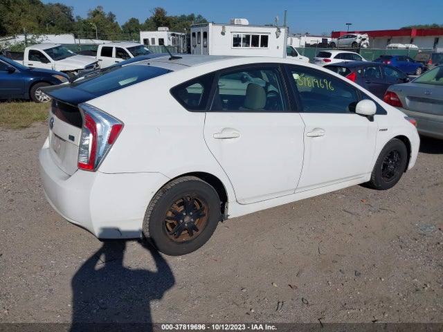 Toyota Prius Four/five/three/one/two 2014 JTDKN3DU4E1824478 Image 4