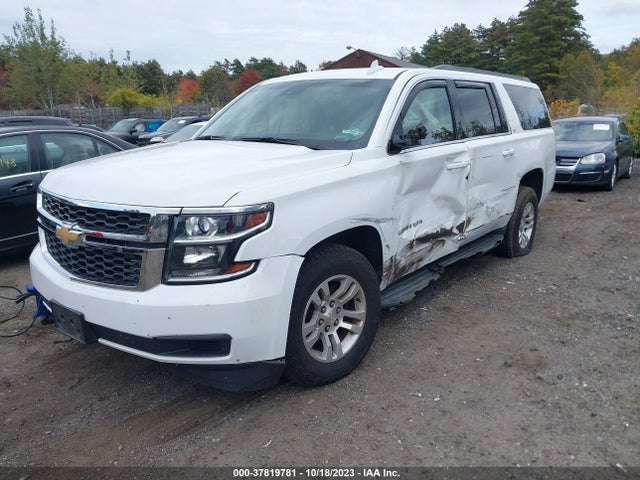 Chevrolet Suburban Lt 2017 1GNSKHKC1HR179611 Image 2