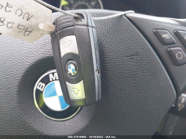 2011 BMW 3 SERIES WBAPH7G58BNN02436 Photo 10