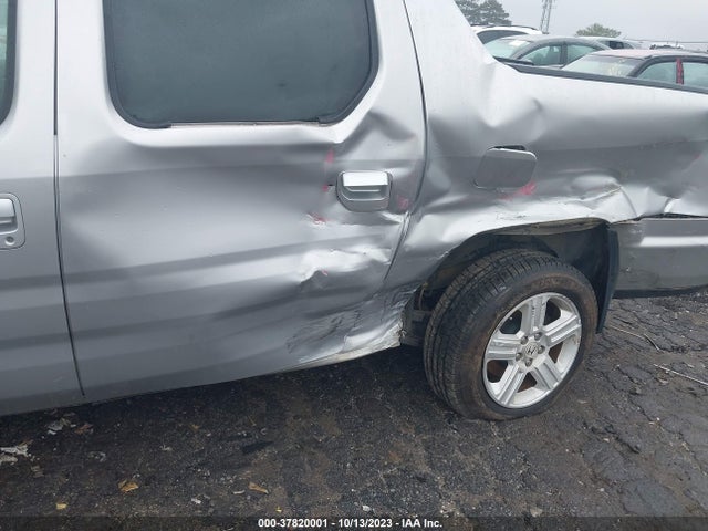 2012 HONDA RIDGELINE RTL VIN: 5FPYK1F58CB454368
