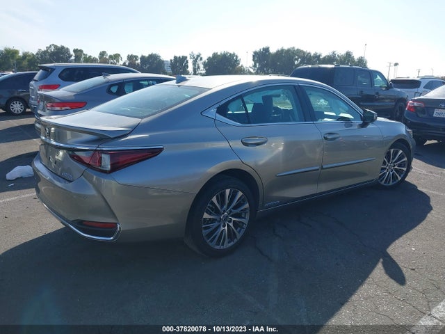 58AD21B18LU006556 Lexus Es Es 300h