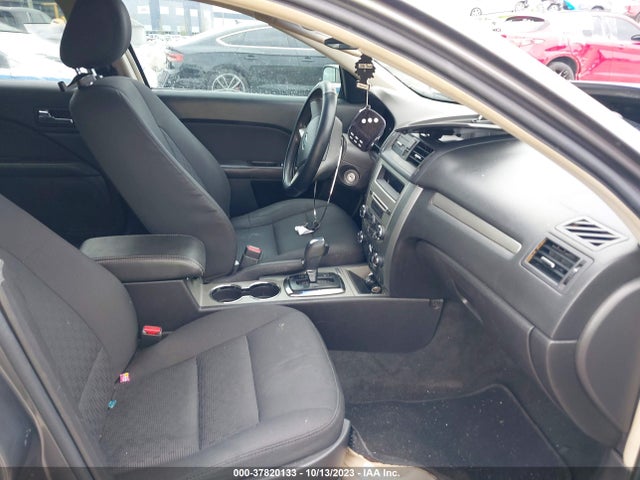 2011 FORD FUSION SE VIN: 3FAHP0HA4BR333404