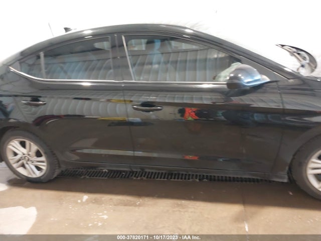 2019 HYUNDAI ELANTRA SEL VIN: 5NPD84LF8KH403960