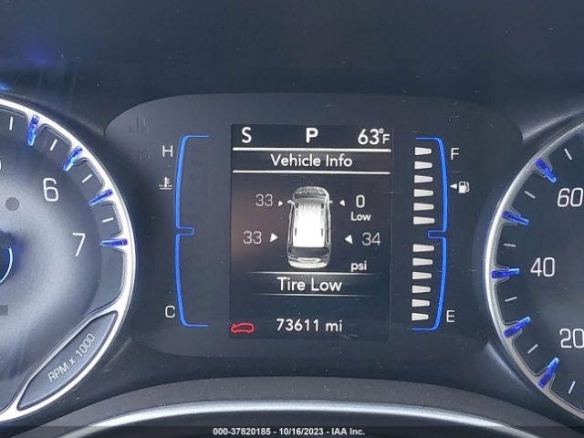2C4RC1DG8MR516078 Chrysler Voyager Lxi