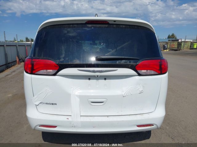 2C4RC1DG8MR516078 Chrysler Voyager Lxi