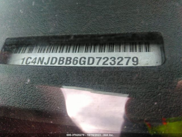 1C4NJDBB6GD723279 Jeep Compass Sport