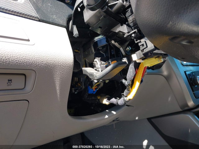 2016 HYUNDAI SONATA 2.4L SE VIN: 5NPE24AF8GH327012