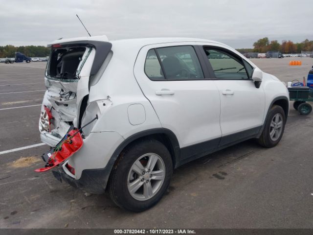 KL7CJNSB5MB306334 Chevrolet Trax Awd Ls