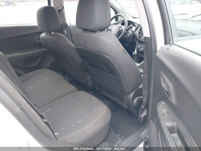 KL7CJNSB5MB306334 Chevrolet Trax Awd Ls