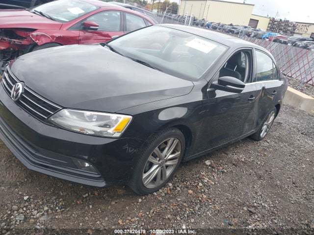 3VWL07AJ1FM263663 Volkswagen Jetta Sedan 1.8t Sel