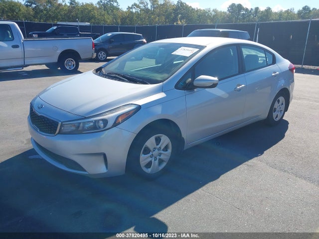 KIA FORTE LX 2018 3KPFK4A72JE198564 Image 2