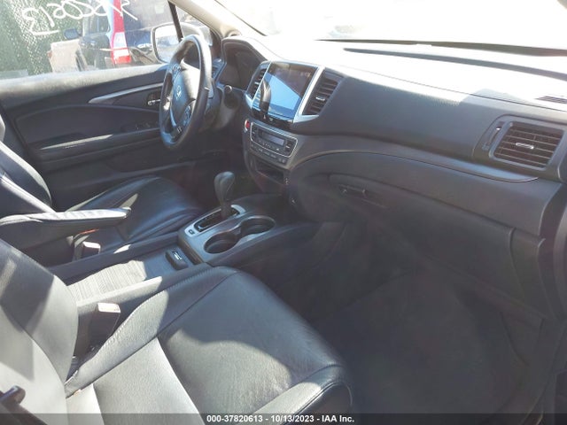 2017 HONDA PILOT EX-L VIN: 5FNYF6H50HB045036