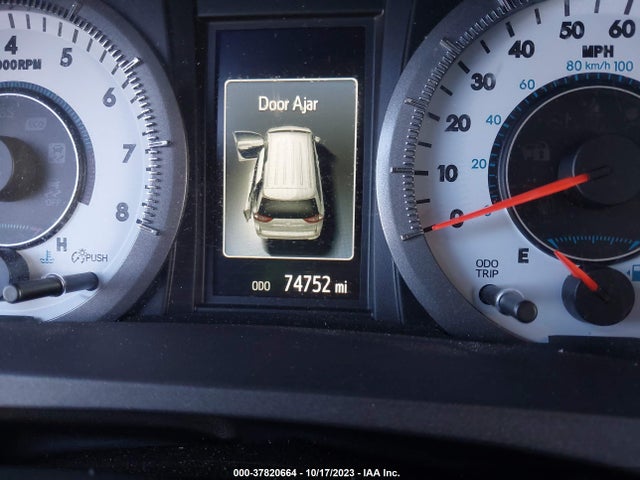 2018 TOYOTA SIENNA SE 8 PASSENGER VIN: 5TDXZ3DC1JS941627