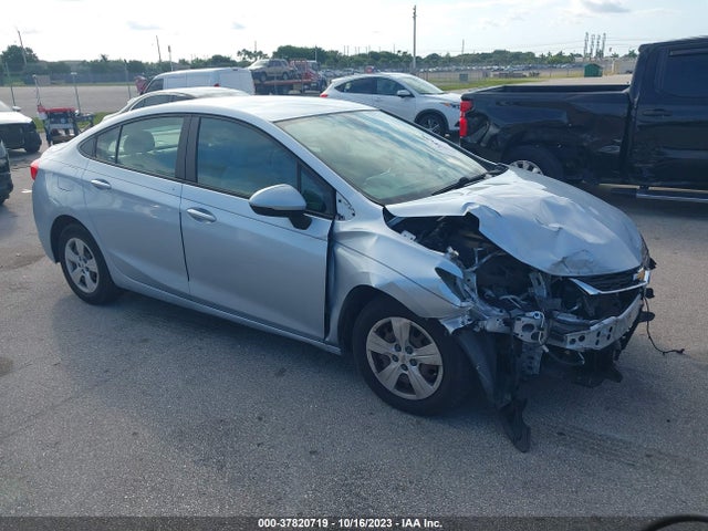 Chevrolet CRUZE LS 2018 1G1BC5SM3J7201471 Image 1