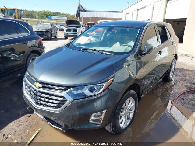 Chevrolet EQUINOX LS 2018 3GNAXHEV3JS532430 Image 2