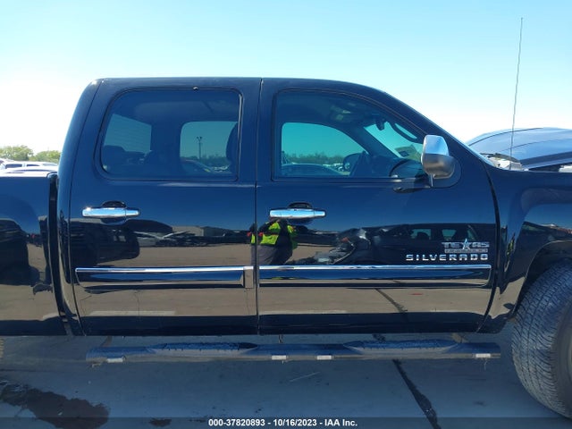 2013 CHEVROLET SILVERADO 1500 LT VIN: 3GCPKSE24DG256013