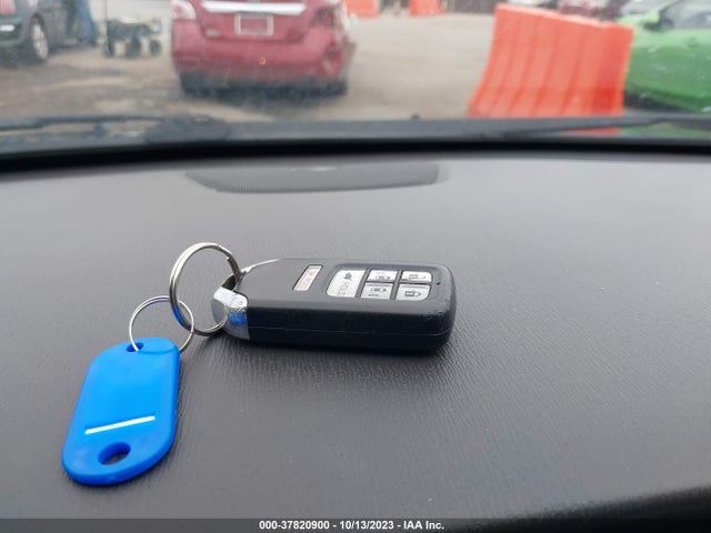 Honda Odyssey Touring 2016 5FNRL5H96GB034129 Image 11