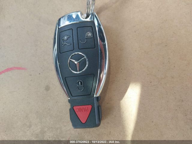 WDDUG8CB8FA187232 Mercedes-Benz S-class S 550