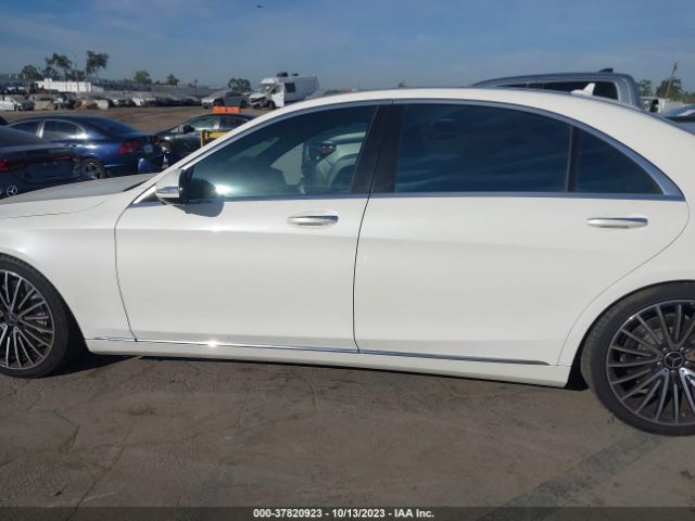 WDDUG8CB8FA187232 Mercedes-Benz S-class S 550