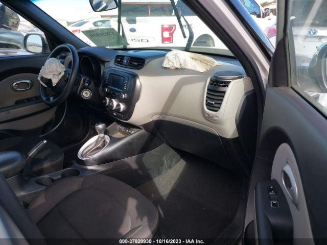 KNDJN2A21K7678736 KIA Soul Base