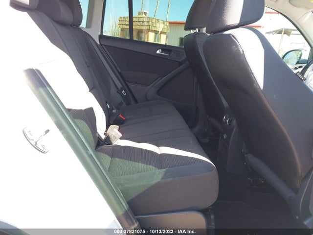 WVGBV3AX4EW619448 Volkswagen TIGUAN S