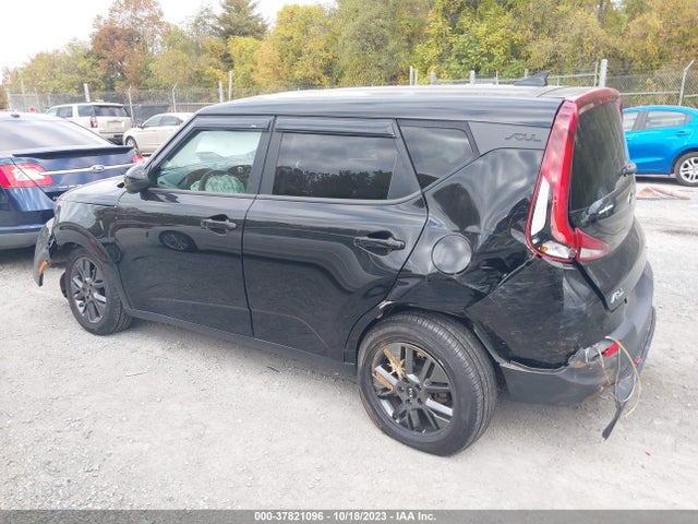 KIA SOUL S 2021 KNDJ23AU7M7146393 Image 3
