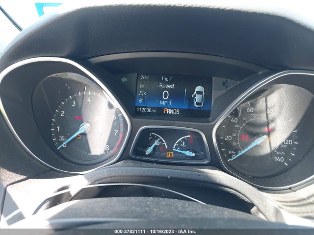 2015 FORD FOCUS SE VIN: 1FADP3K27FL356648