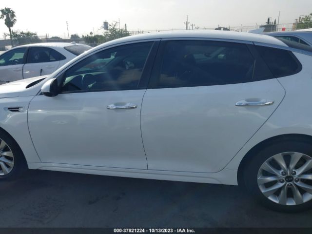 5XXGT4L36JG187117 KIA Optima S