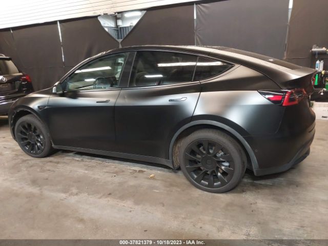 5YJYGDEE8MF111851 Tesla Model Y Long Range