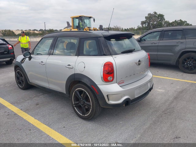2015 MINI COUNTRYMAN WMWZC3C55FWT03897 Photo 2