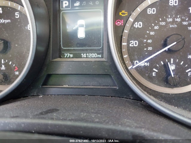 2017 HYUNDAI SANTA FE SPORT 2.4L VIN: 5NMZUDLB8HH025370