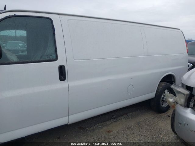 1GCWGGFF9F1107593 Chevrolet Express 2500 Work Van