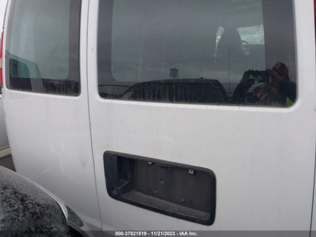 1GCWGGFF9F1107593 Chevrolet Express 2500 Work Van