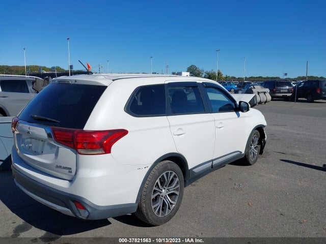 JA4AD3A35GZ017315 Mitsubishi Outlander Se/sel