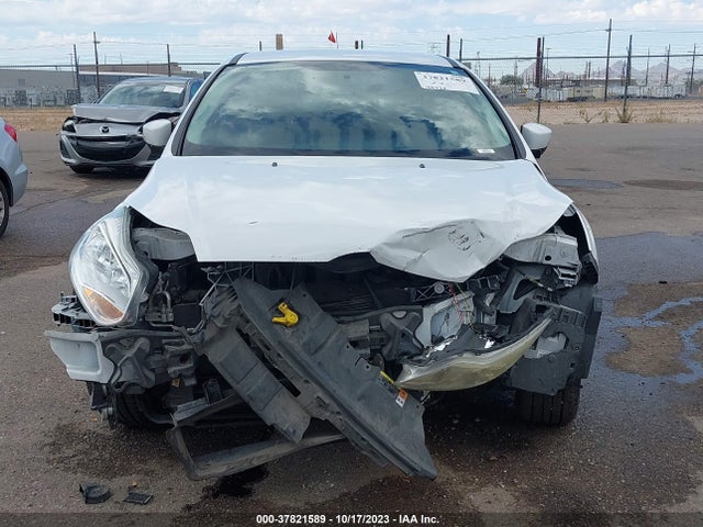 Ford FOCUS SE 2014 1FADP3K24EL185632 Image 12
