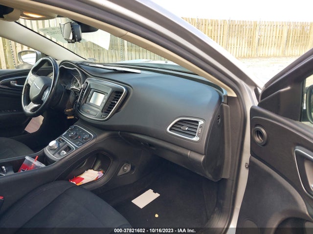 Chrysler 200 Limited 2016 1C3CCCAB0GN164386 Image 5