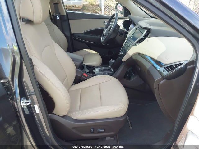 2017 HYUNDAI SANTA FE SPORT 2.4L VIN: 5XYZUDLB5HG427678
