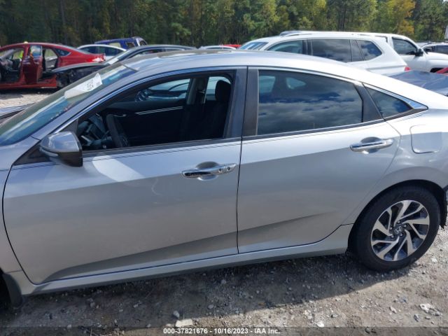 19XFC2F76GE072629 Honda Civic Sedan Ex