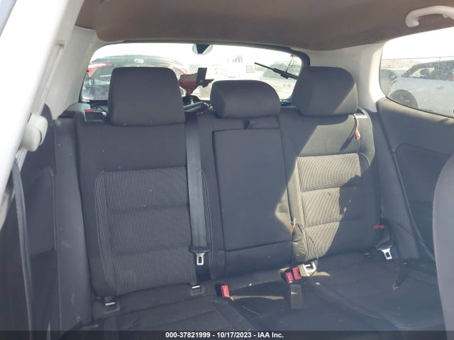 2011 VOLKSWAGEN GOLF 2.5L 2-DOOR VIN: WVWAA7AJ4BW026294