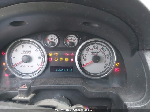 2011 FORD FOCUS SE VIN: 1FAHP3FN0BW102729
