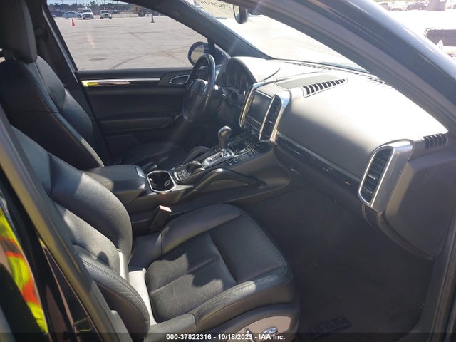 2011 PORSCHE CAYENNE WP1AB2A24BLA44545 Photo 4