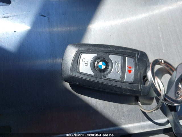 WBA5A5C5XFD515822 BMW 528I