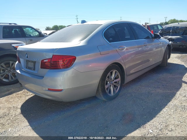 WBA5A5C5XFD515822 BMW 528I