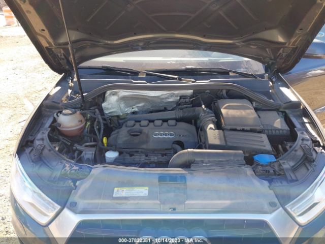 WA1BCCFS3JR008367 Audi Q3 2.0t Sport Premium/2.0t Premium
