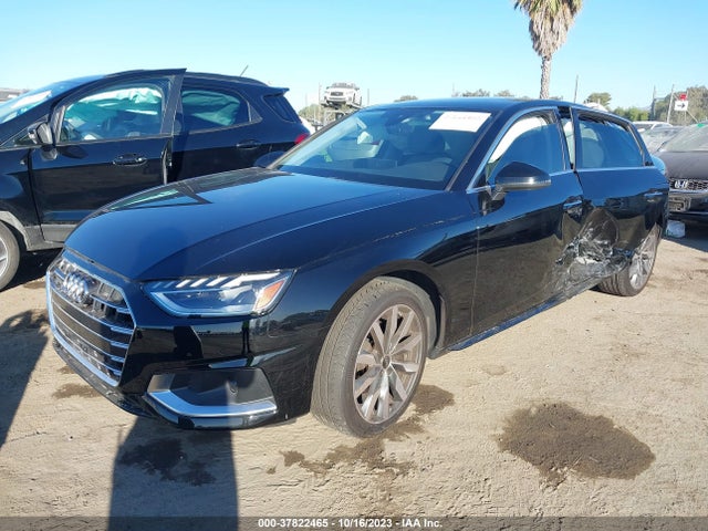 WAUBBAF43NA024388 Audi A4 Sedan Premium Plus